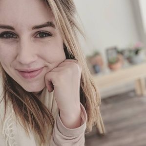 Meet your Posher, Rae